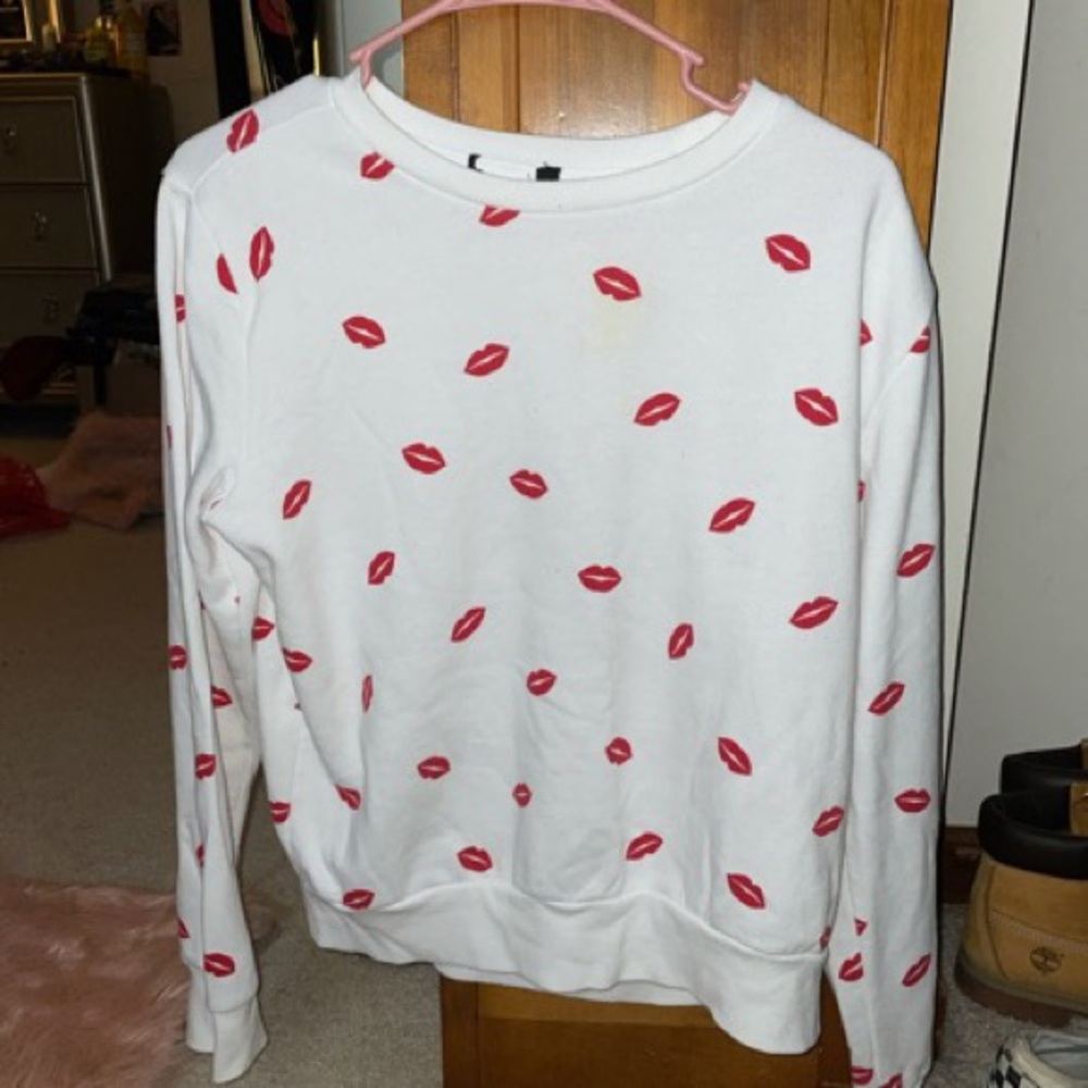 White Sweatshirt